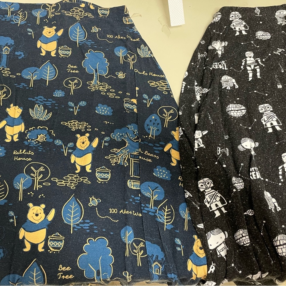 Milk snob set of 4 Disney car seat/ nursing covers gently used no flaws